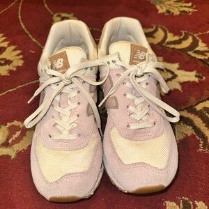 Women’s New Balance